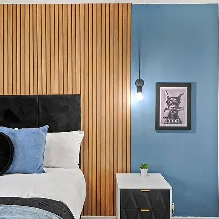 The Penthouse On Bristols Iconic Harbourside